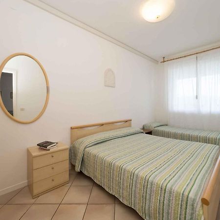 Apartment In Lignano Sabbiadoro 21783 Экстерьер фото